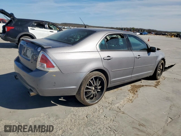 2007 Ford Fusion SE with VIN 3FAHP07187R227711, listed as a Copart auction lot 49618735 with 197,131 mi miles and Salvage Title. Bid and sale history available at carsss.com. Image 3.