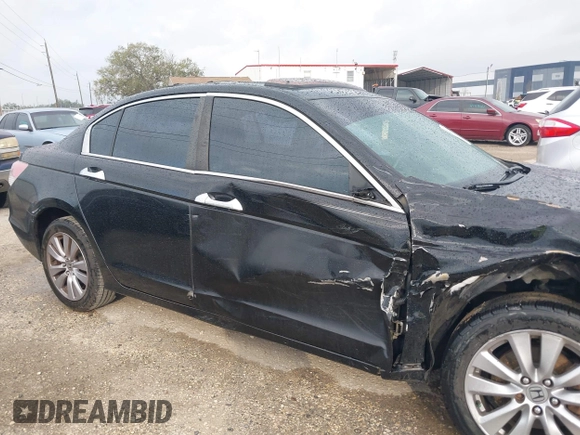 2012 Honda Accord EX-L z VIN 1HGCP3F87CA030166, wystawiony jako IAAI lot #41761200 z przebiegiem 120 596 mil mil oraz . Historia ofert i sprzedaży dostępna na DreamBid. Obrazek 6.
