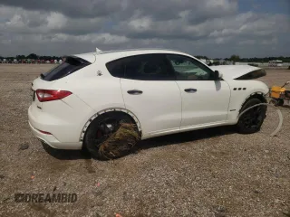 2018 Maserati Levante GranLusso with VIN ZN661XUL6JX295973, listed as a Copart auction lot 52066433 with 63,008 mi miles. Bid and sale history available at carsss.com. Image 3.