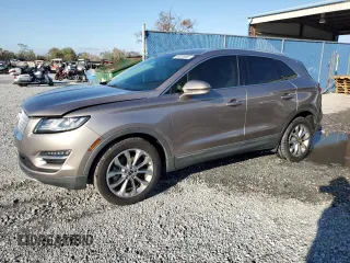 2019 Lincoln MKC Select with VIN 5LMCJ2C93KUL11975, listed as a Copart auction lot 46335065 with 96,032 mi miles and Salvage Title. Bid and sale history available at carsss.com. Image 1.