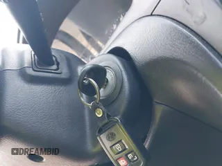 2005 Hyundai Elantra GLS с VIN KMHDN46D95U046295, выставлен на аукционе IAAI как лот 42407484 с пробегом 90 926 миль миль и . История ставок и продаж доступна на DreamBid. Изображение 11.