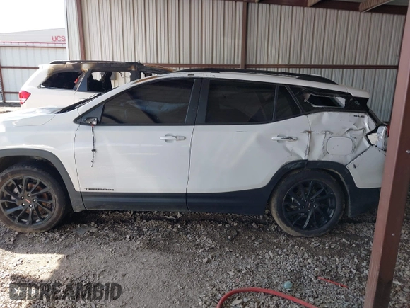 2023 GMC Terrain SLE z VIN 3GKALMEG3PL171805, wystawiony jako IAAI lot #41968405 z przebiegiem 54 968 mil mil oraz . Historia ofert i sprzedaży dostępna na DreamBid. Obrazek 14.