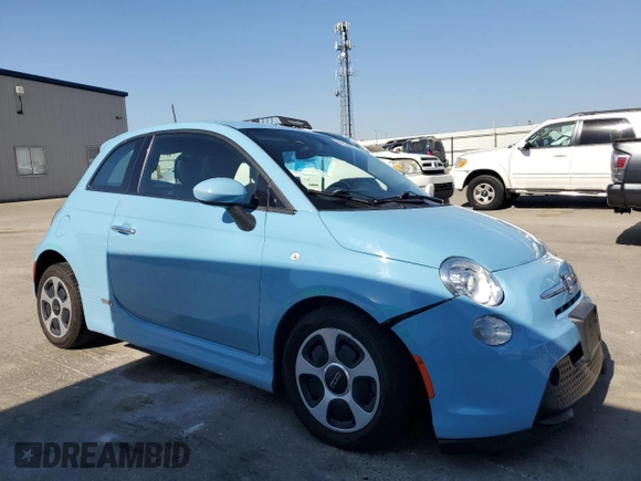 2017 FIAT 500e with VIN 3C3CFFGEXHT565603, listed as a Copart auction lot 61594175 with 57,428 mi miles and Salvage title. Bid and sale history available at DreamBid. Image 4.
