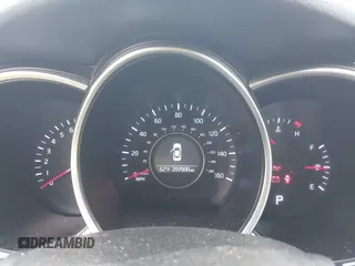 2014 Kia Optima LX z VIN 5XXGM4A73EG270576, wystawiony jako IAAI lot #42335343 z przebiegiem 207 000 mil mil oraz . Historia ofert i sprzedaży dostępna na DreamBid. Obrazek 7.