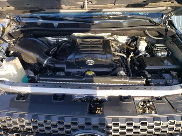 2018 Toyota Tundra 4WD SR5 with VIN 5TFDW5F1XJX742413, listed as a Copart auction lot 85025814 with 292,192 mi miles and Salvage Title. Bid and sale history available at carsss.com. Image 11.
