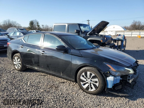 2024 Nissan Altima 2.5 S with VIN 1N4BL4BV7RN384574, listed as a Copart auction lot 46058325 with 16,646 mi miles and Salvage Title. Bid and sale history available at carsss.com. Image 4.