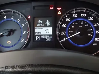 2015 Infiniti QX70 z VIN JN8CS1MU9FM380276, wystawiony jako IAAI lot #42356021 z przebiegiem 98 589 mil mil oraz . Historia ofert i sprzedaży dostępna na DreamBid. Obrazek 15.