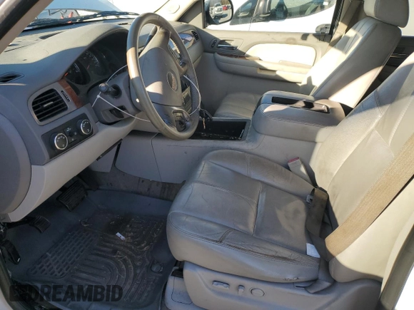 2009 GMC Yukon SLT w/4SB with VIN 1GKFK33049R249433, listed as a Copart auction lot 86924094 with 274,369 mi miles and Salvage Title. Bid and sale history available at carsss.com. Image 7.