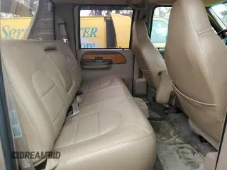 1999 Ford F-350 XL z VIN 1FTWW32F1XEA00890, wystawiony jako Copart lot #81316284 z przebiegiem 221 920 mil mil oraz Nie do naprawy • Non repairable. Historia ofert i sprzedaży dostępna na DreamBid. Obrazek 10.
