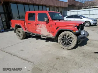 2024 Jeep Gladiator Nighthawk with VIN 1C6HJTAGXRL131534, listed as a Copart auction lot 48869675 with 6,384 mi miles and Salvage Title. Bid and sale history available at carsss.com. Image 4.