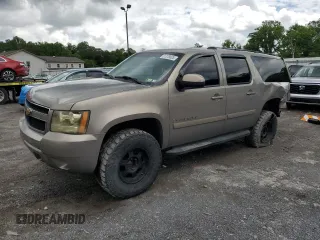 2007 Chevrolet Suburban LT with VIN 1GNFK16327J288773, listed as a Copart auction lot 61378005 with 152,126 mi miles and Salvage title. Bid and sale history available at DreamBid. Image 1.