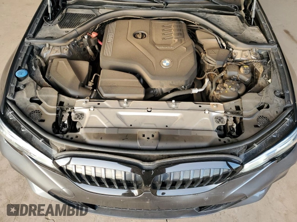 2020 BMW 3 Series 330i with VIN WBA5R1C02LFH52541, listed as a Copart auction lot 81815253 with 51,346 mi miles and Salvage Title. Bid and sale history available at carsss.com. Image 11.