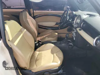 2010 MINI Hardtop S with VIN WMWMF7C5XATW89025, listed as a Copart auction lot 56106705 with 141,216 mi miles and Salvage title. Bid and sale history available at DreamBid. Image 10.