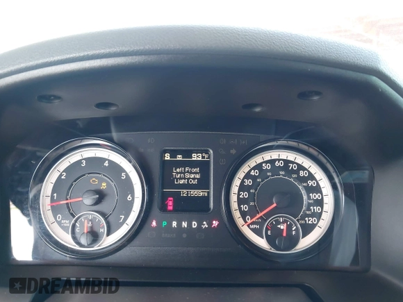 2018 Ram 1500 Express with VIN 1C6RR7FG7JS270107, listed as a IAAI auction lot 42454978 with 121,559 mi miles and . Bid and sale history available at DreamBid. Image 7.