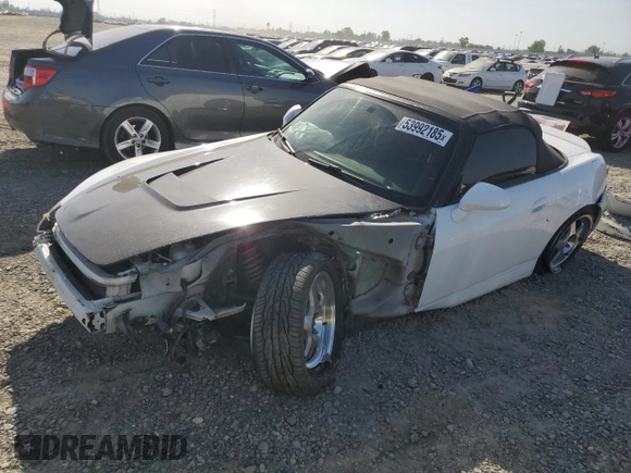 2005 Honda S2000 z VIN JHMAP21495S003888, wystawiony jako Copart lot #53992185 z przebiegiem 149 081 mil mil oraz Szkoda całkowita • Salvage title. Historia ofert i sprzedaży dostępna na DreamBid. Obrazek 1.