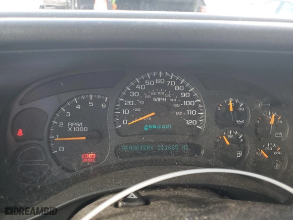 2004 Chevrolet Silverado 1500 Work Truck with VIN 1GCEC19X44Z249745, listed as a Copart auction lot 88079725 with 211,685 mi miles and Clean Title. Bid and sale history available at carsss.com. Image 9.