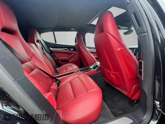 2016 Porsche Panamera 4 с VIN WP0AA2A71GL000493, выставлен на аукционе Copart как лот 61692925 с пробегом 84 384 миль миль и Чистый • Clean title. История ставок и продаж доступна на DreamBid. Изображение 6.