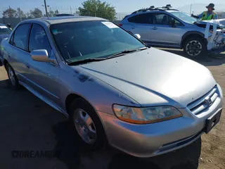 2001 Honda Accord EX с VIN 1HGCG16511A082903, выставлен на аукционе IAAI как лот 42626793 с пробегом 283 279 миль миль и . История ставок и продаж доступна на DreamBid. Изображение 1.