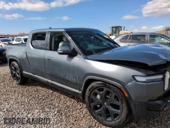 2025 Rivian R1T Adventure z VIN 7FCTGBAA6SN035587, wystawiony jako Copart lot #49142625 z przebiegiem Nie podano mil oraz Szkody całkowita. Historia ofert i sprzedaży dostępna na DreamBid. Obrazek 13.
