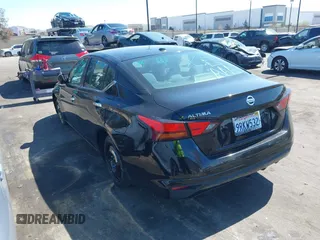 2019 Nissan Altima S with VIN 1N4BL4BV5KC233265, listed as a IAAI auction lot 41721250 with 81,040 mi miles and . Bid and sale history available at carsss.com. Image 3.