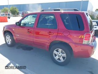 2007 Mercury Mariner with VIN 4M2CU39H27KJ02257, listed as a IAAI auction lot 41767212 with 92,191 mi miles and . Bid and sale history available at DreamBid. Image 3.