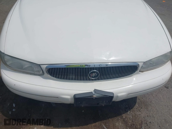 2001 Buick Century Custom with VIN 2G4WS52J611149196, listed as a IAAI auction lot 42162328 with Not Provided miles and . Bid and sale history available at carsss.com. Image 6.