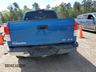 2010 Toyota Tundra Limited z VIN 5TFHW5F16AX130940, wystawiony jako Copart lot #50510085 z przebiegiem 316 494 mil mil oraz Szkoda całkowita • Salvage title. Historia ofert i sprzedaży dostępna na DreamBid. Obrazek 6.