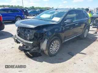 2013 Lincoln MKX z VIN 2LMDJ6JK6DBL10319, wystawiony jako IAAI lot #42213127 z przebiegiem 205 019 mil mil oraz . Historia ofert i sprzedaży dostępna na DreamBid. Obrazek 2.