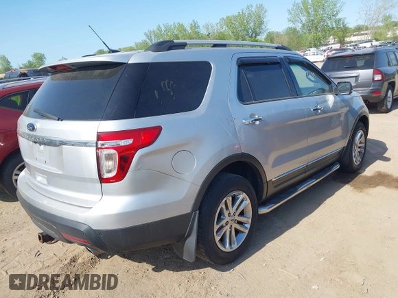 2013 Ford Explorer XLT with VIN 1FM5K8D84DGA14068, listed as a IAAI auction lot 42217599 with 138,583 mi miles and . Bid and sale history available at DreamBid. Image 4.