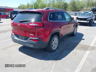 2017 Jeep Cherokee Latitude with VIN 1C4PJLCB0HW661255, listed as a IAAI auction lot 41994925 with 150,655 mi miles and . Bid and sale history available at carsss.com. Image 4.
