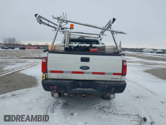 2013 Ford F-250 XL with VIN 1FT7X2B60DEB47659, listed as a IAAI auction lot 41517499 with 322,091 mi miles and . Bid and sale history available at DreamBid. Image 16.