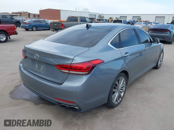 2015 Hyundai Genesis 5.0L with VIN KMHGN4JF1FU096051, listed as a IAAI auction lot 41771204 with 74,038 mi miles. Bid and sale history available at carsss.com. Image 4.