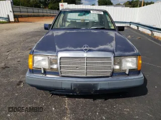 1990 Mercedes-Benz 300 with VIN WDBEA30D4LB250047, listed as a Copart auction lot 74139384 with 276,613 mi miles and Clean Title. Bid and sale history available at carsss.com. Image 5.