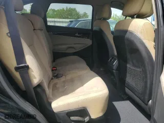 2016 Kia Sorento LX with VIN 5XYPG4A55GG002066, listed as a Copart auction lot 51132535 with 196,073 mi miles and Clean Title. Bid and sale history available at carsss.com. Image 11.