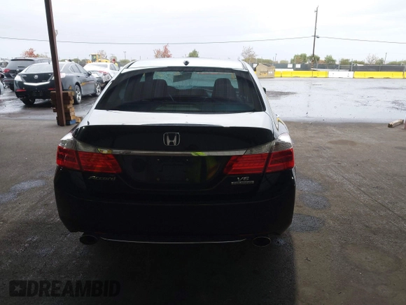 2015 Honda Accord Touring with VIN 1HGCR3F92FA002055, listed as a IAAI auction lot 40930409 with 161,933 mi miles and . Bid and sale history available at DreamBid. Image 16.