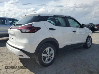 2024 Nissan Kicks S with VIN 3N1CP5BV7RL513523, listed as a Copart auction lot 52036245 with 8,716 mi miles and Clean Title. Bid and sale history available at DreamBid. Image 3.