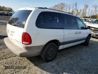 2000 Dodge Caravan SE with VIN 1B4GP44G6YB549661, listed as a Copart auction lot 75098834 with 128,971 mi miles and Clean Title. Bid and sale history available at carsss.com. Image 3.