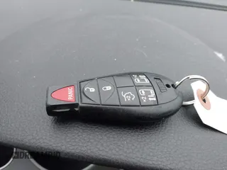 2012 Volkswagen Routan SE z VIN 2C4RVABG0CR193933, wystawiony jako IAAI lot #41962876 z przebiegiem 120 132 mil mil oraz . Historia ofert i sprzedaży dostępna na DreamBid. Obrazek 11.