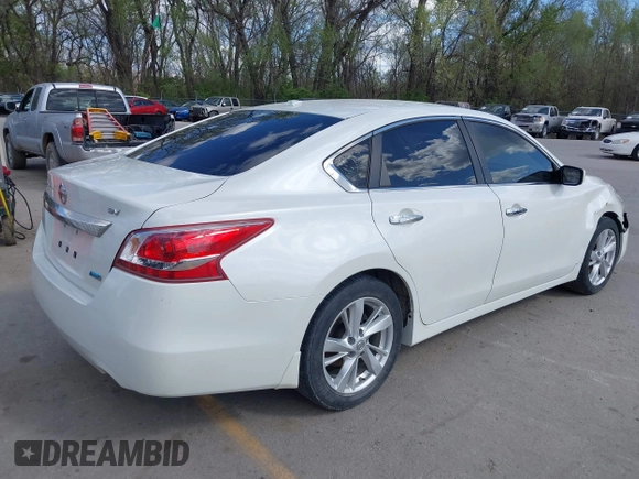 2013 Nissan Altima SL with VIN 1N4AL3AP1DC175943, listed as a IAAI auction lot 41986111 with 149,108 mi miles and . Bid and sale history available at DreamBid. Image 4.