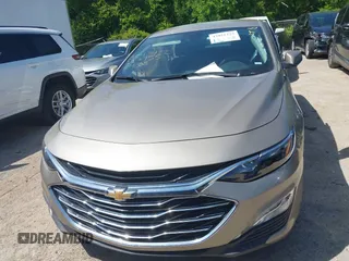 2025 Chevrolet Malibu LT with VIN 1G1ZD5ST7SF117955, listed as a IAAI auction lot 42021225 with 15,346 mi miles and . Bid and sale history available at DreamBid. Image 12.