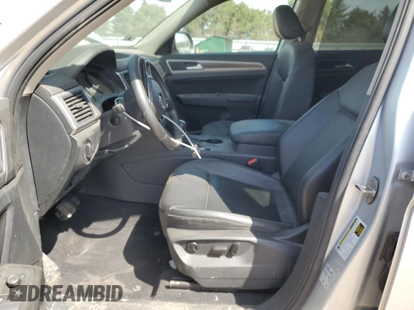 2019 Volkswagen Atlas SE with VIN 1V2WR2CA8KC509852, listed as a Copart auction lot 52941235 with 52,816 mi miles and Salvage title. Bid and sale history available at DreamBid. Image 7.