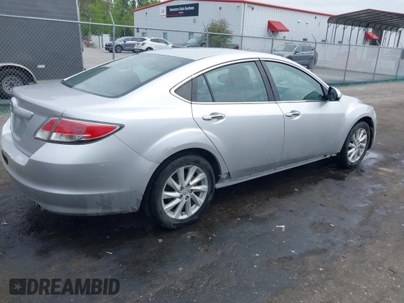 2011 Mazda 6 i Touring with VIN 1YVHZ8CH8B5M02633, listed as a IAAI auction lot 41869925 with 176,156 mi miles and . Bid and sale history available at DreamBid. Image 4.