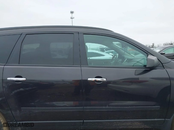 2017 Chevrolet Traverse LS with VIN 1GNKRFKD0HJ264026, listed as a IAAI auction lot 41624420 with 89,291 mi miles. Bid and sale history available at carsss.com. Image 14.