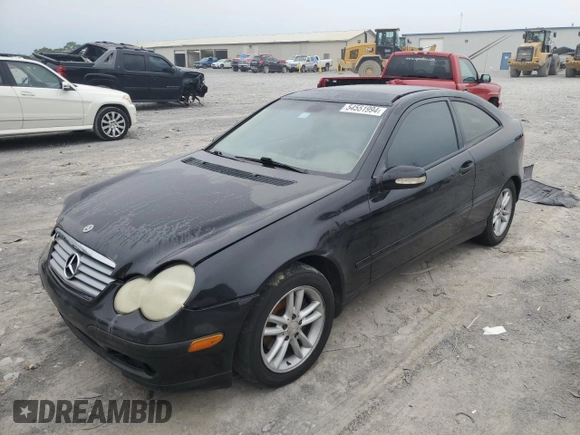2002 Mercedes-Benz C 230/260/280/320 with VIN WDBRN47J62A348203, listed as a Copart auction lot 54551994 with 196,997 mi miles and Salvage Title. Bid and sale history available at DreamBid. Image 1.