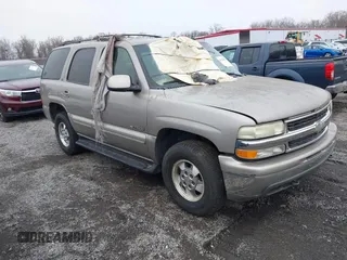2002 Chevrolet Tahoe LT z VIN 1GNEK13Z52J331497, wystawiony jako IAAI lot #41192651 z przebiegiem 231 872 mil mil oraz . Historia ofert i sprzedaży dostępna na DreamBid. Obrazek 1.