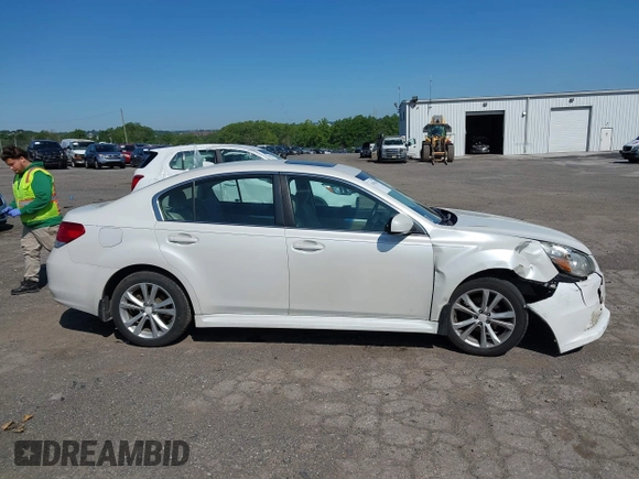 2014 Subaru Legacy Premium с VIN 4S3BMBD68E3033499, выставлен на аукционе IAAI как лот 42393363 с пробегом 99 498 миль миль и . История ставок и продаж доступна на DreamBid. Изображение 14.