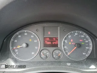 2007 Volkswagen Rabbit с VIN WVWCR91K67W102577, выставлен на аукционе Copart как лот 61670645 с пробегом 179 985 миль миль и Списание • Salvage title. История ставок и продаж доступна на DreamBid. Изображение 9.