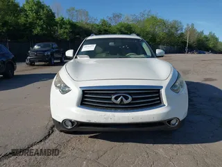 2013 Infiniti FX with VIN JN8CS1MWXDM170526, listed as a IAAI auction lot 42123275 with 171,778 mi miles and . Bid and sale history available at DreamBid. Image 13.