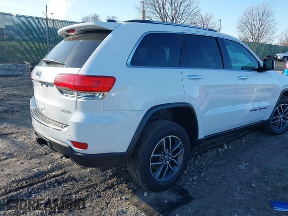 2017 Jeep Grand Cherokee Limited with VIN 1C4RJFBT5HC769196, listed as a IAAI auction lot 41829930 with 88,162 mi miles. Bid and sale history available at carsss.com. Image 4.