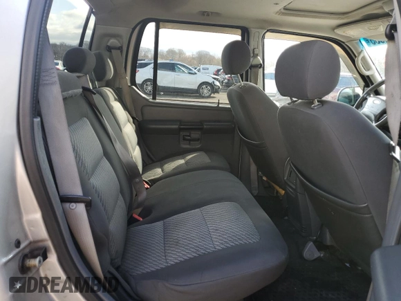 2005 Ford Explorer Sport Trac XLS с VIN 1FMZU77K45UB62334, выставлен на аукционе Copart как лот 50092835 с пробегом Не указан миль и Списание • Salvage title. История ставок и продаж доступна на DreamBid. Изображение 10.